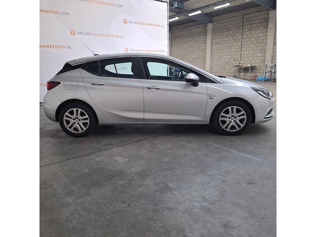 Personenauto, opel, astra, 2019 - afbeelding 34 van  68
