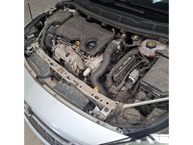 Personenauto, opel, astra, 2019 - afbeelding 54 van  68