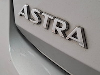 Personenauto, opel, astra, 2019 - afbeelding 62 van  68