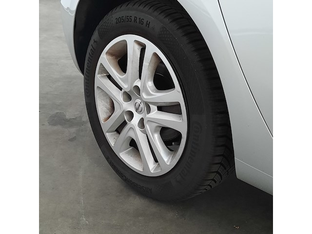 Personenauto, opel, astra, 2019 - afbeelding 10 van  40