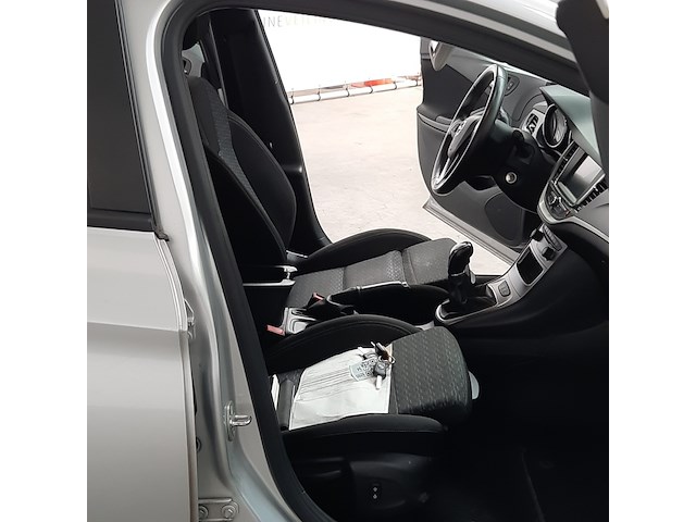 Personenauto, opel, astra, 2019 - afbeelding 15 van  40