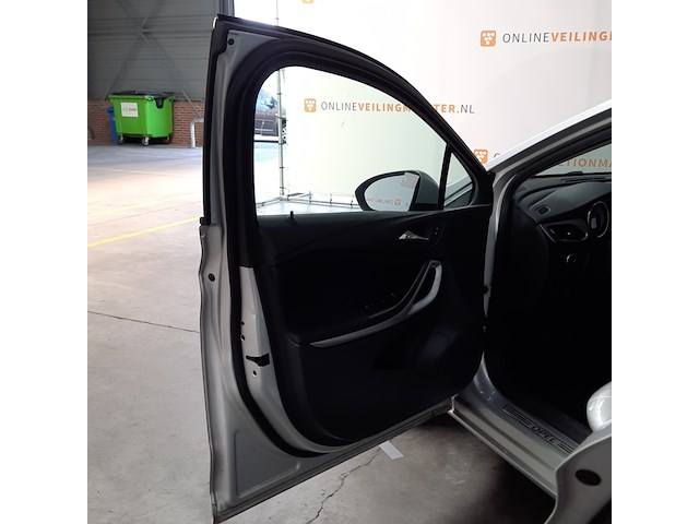 Personenauto, opel, astra, 2019 - afbeelding 26 van  40