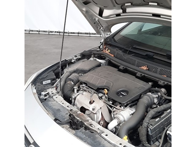 Personenauto, opel, astra, 2019 - afbeelding 35 van  40