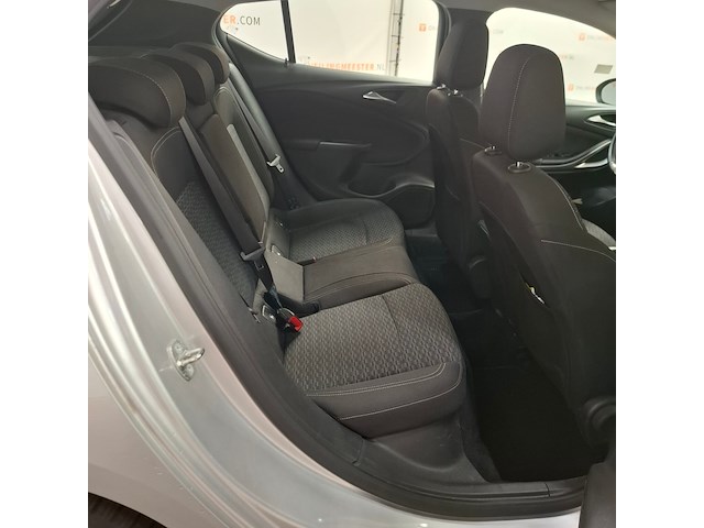 Personenauto, opel, astra, 2019 - afbeelding 11 van  22