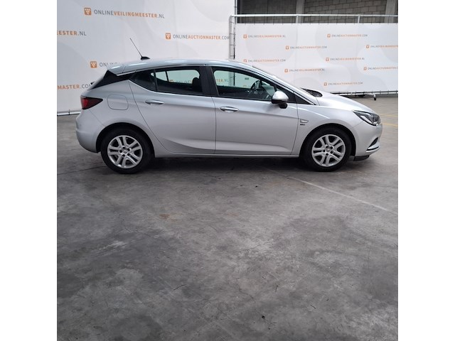 Personenauto, opel, astra, 2019 - afbeelding 16 van  22