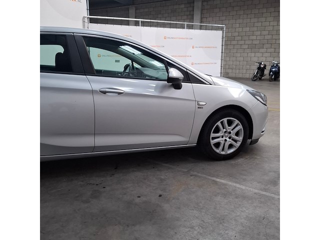 Personenauto, opel, astra, 2019 - afbeelding 17 van  22