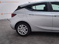 Personenauto, opel, astra, 2019 - afbeelding 18 van  22