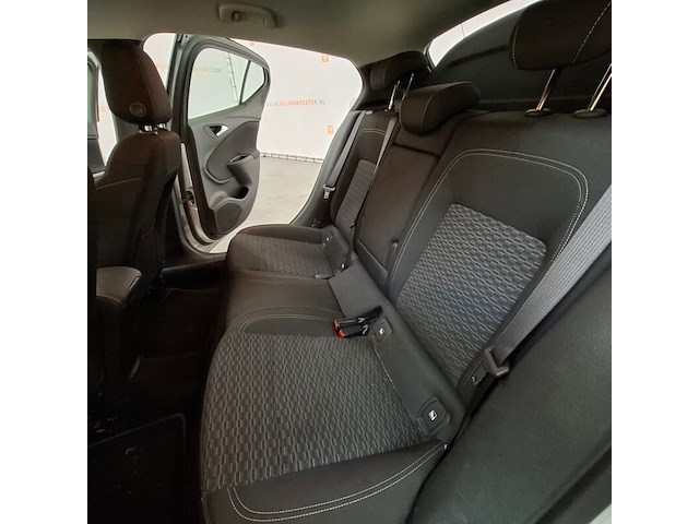Personenauto, opel, astra, 2019 - afbeelding 44 van  75