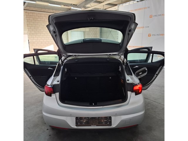 Personenauto, opel, astra, 2019 - afbeelding 47 van  75