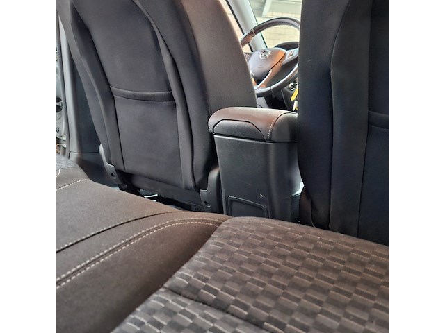 Personenauto, opel, astra, 2019 - afbeelding 50 van  75