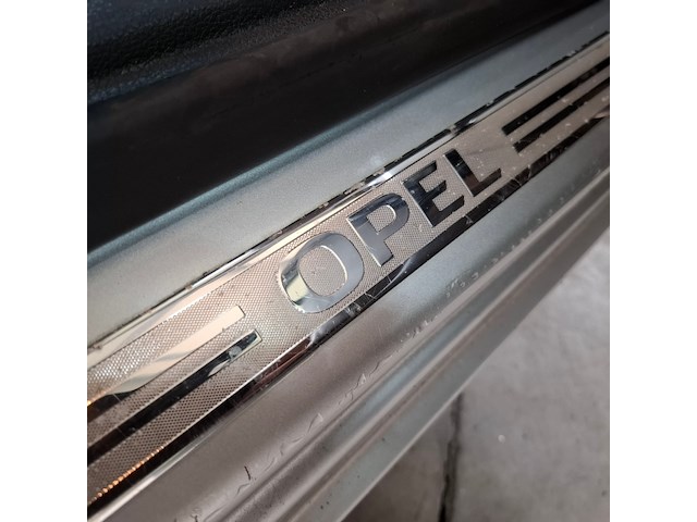 Personenauto, opel, astra, 2019 - afbeelding 53 van  75