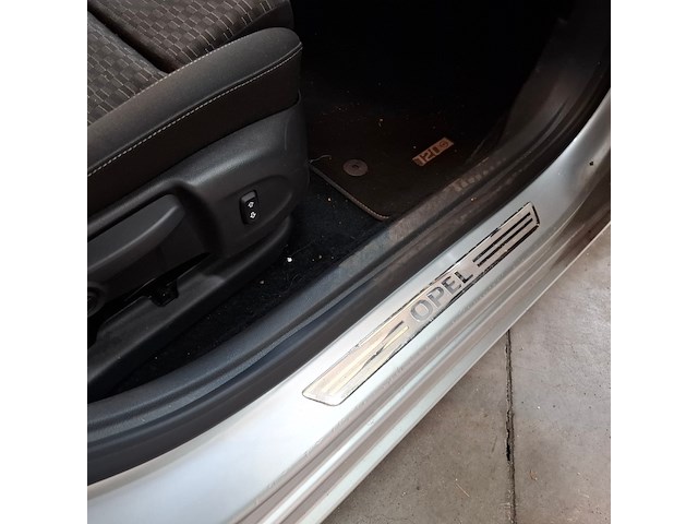 Personenauto, opel, astra, 2019 - afbeelding 54 van  75