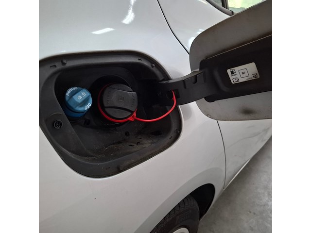 Personenauto, opel, astra, 2019 - afbeelding 55 van  75