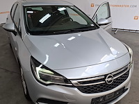 Personenauto, opel, astra, 2019 - afbeelding 68 van  75