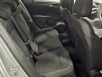 Personenauto, opel, astra, 2019 - afbeelding 13 van  26
