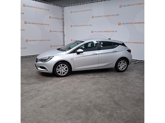 Personenauto, opel, astra, 2019 - afbeelding 14 van  18