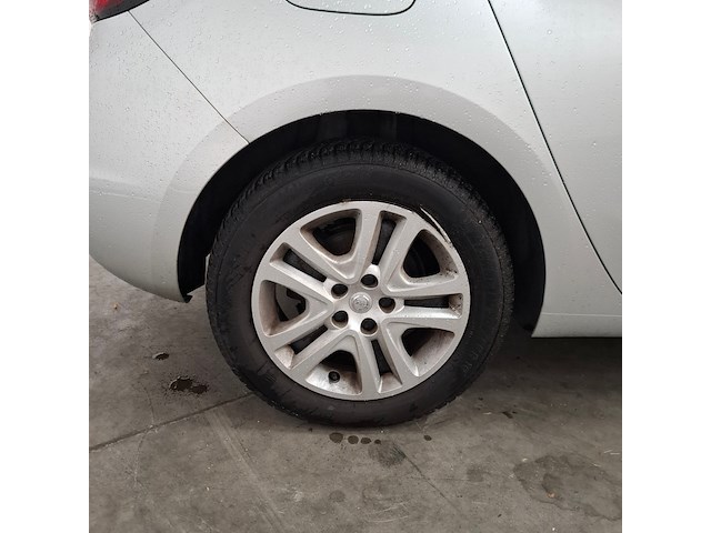 Personenauto, opel, astra, 2019 - afbeelding 17 van  18