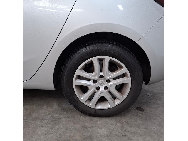 Personenauto, opel, astra, 2019 - afbeelding 18 van  18