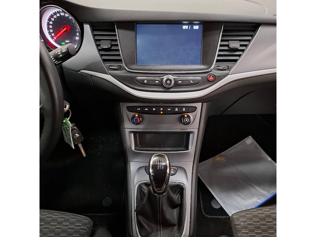 Personenauto, opel, astra, 2019 - afbeelding 13 van  20