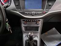 Personenauto, opel, astra, 2019 - afbeelding 13 van  20