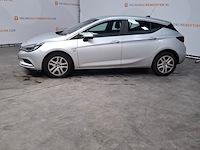 Personenauto, opel, astra, 2019 - afbeelding 18 van  20