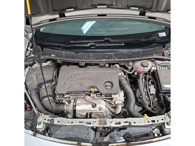 Personenauto, opel, astra, 2019 - afbeelding 27 van  45