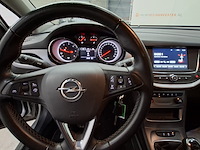 Personenauto, opel, astra, 2019 - afbeelding 32 van  45