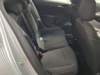 Personenauto, opel, astra, 2019 - afbeelding 10 van  23