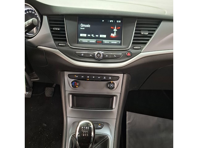 Personenauto, opel, astra, 2019 - afbeelding 13 van  23