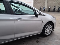 Personenauto, opel, astra, 2019 - afbeelding 18 van  23