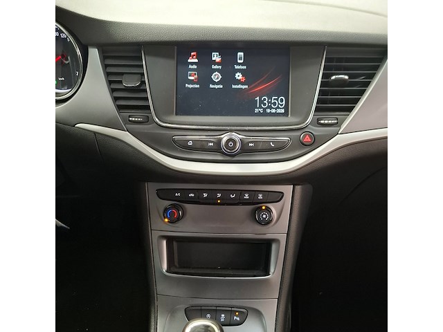 Personenauto, opel, astra, 2019 - afbeelding 13 van  21