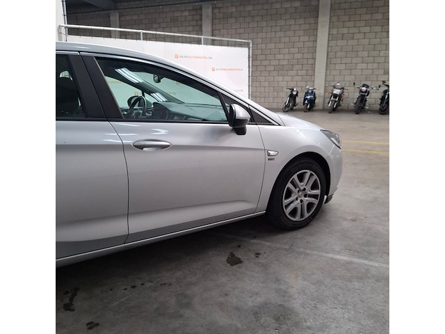 Personenauto, opel, astra, 2019 - afbeelding 16 van  21
