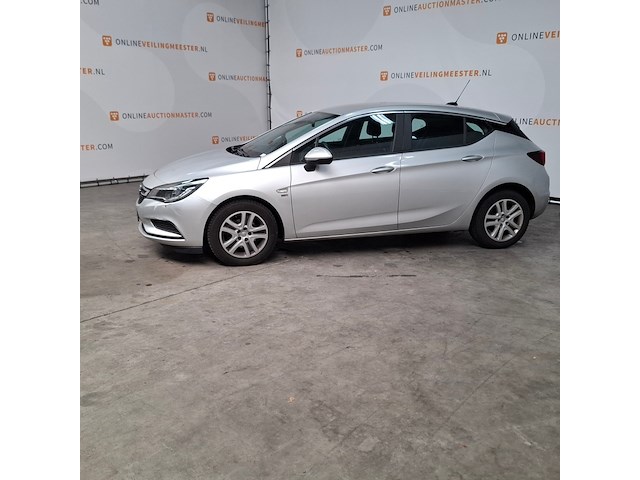 Personenauto, opel, astra, 2019 - afbeelding 22 van  24