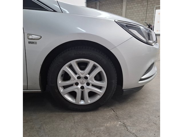 Personenauto, opel, astra, 2019 - afbeelding 16 van  79