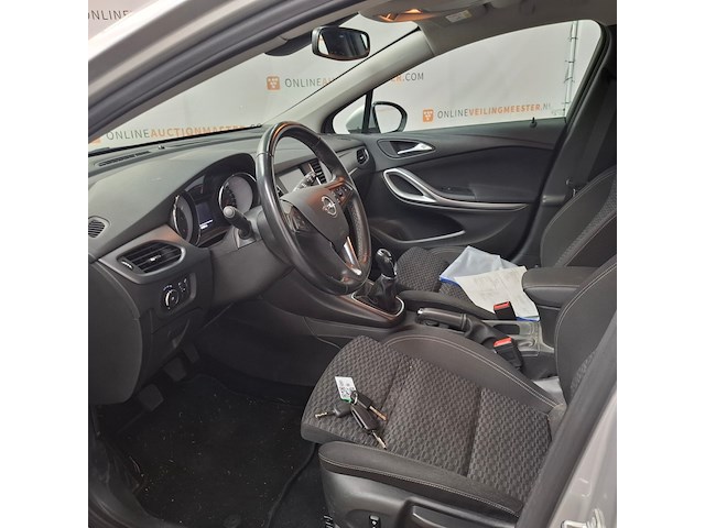 Personenauto, opel, astra, 2019 - afbeelding 32 van  79