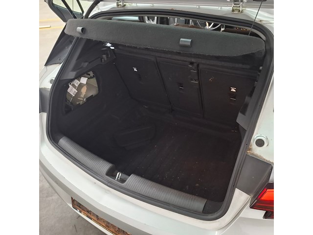 Personenauto, opel, astra, 2019 - afbeelding 50 van  79
