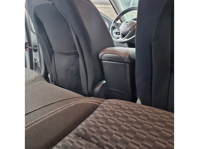 Personenauto, opel, astra, 2019 - afbeelding 52 van  79