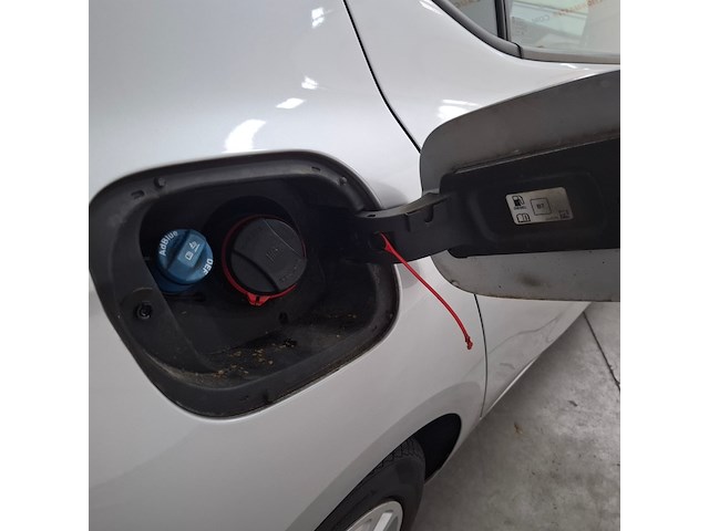 Personenauto, opel, astra, 2019 - afbeelding 60 van  79