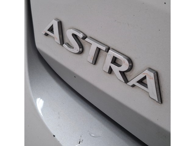 Personenauto, opel, astra, 2019 - afbeelding 72 van  79
