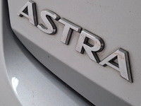 Personenauto, opel, astra, 2019 - afbeelding 72 van  79