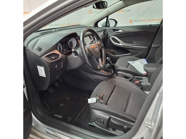 Personenauto, opel, astra, 2019 - afbeelding 32 van  74