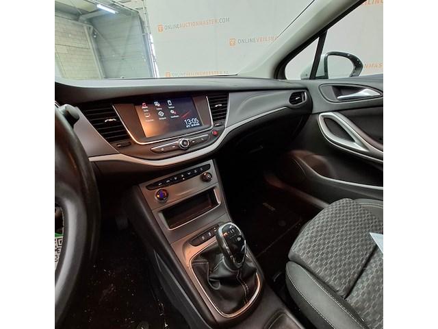 Personenauto, opel, astra, 2019 - afbeelding 44 van  74
