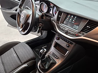 Personenauto, opel, astra, 2019 - afbeelding 53 van  74