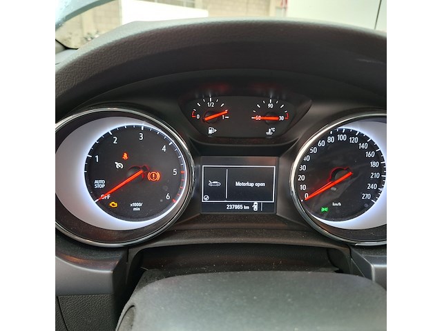 Personenauto, opel, astra, 2019 - afbeelding 35 van  49