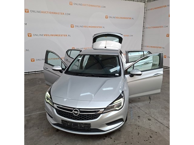 Personenauto, opel, astra, 2019 - afbeelding 44 van  49