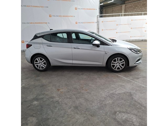Personenauto, opel, astra, 2019 - afbeelding 46 van  49