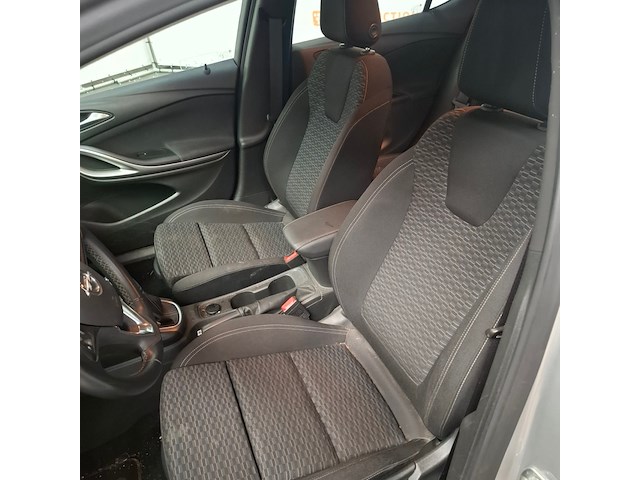 Personenauto, opel, astra, 2019 - afbeelding 7 van  35