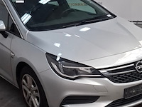 Personenauto, opel, astra, 2019 - afbeelding 23 van  35