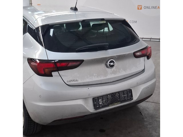 Personenauto, opel, astra, 2019 - afbeelding 32 van  35