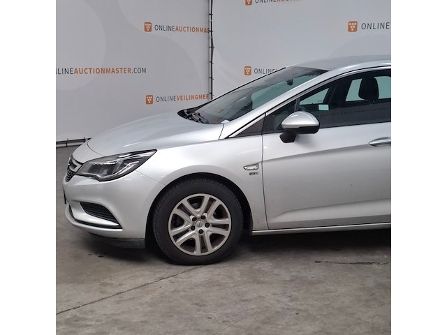 Personenauto, opel, astra, 2019 - afbeelding 33 van  35